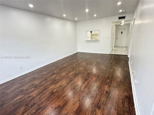 5160 SW 40th Ave 29D, Dania Beach, FL 33314