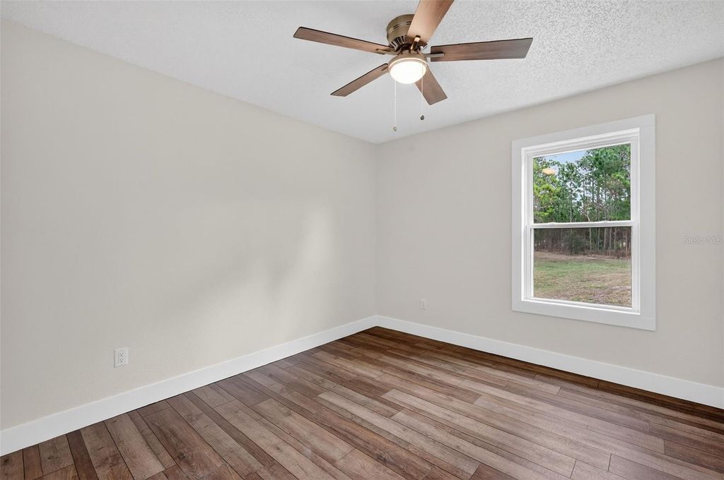 Image 18 of property listing at 1475 CLARK BAY ROAD, Deland, FL 32720