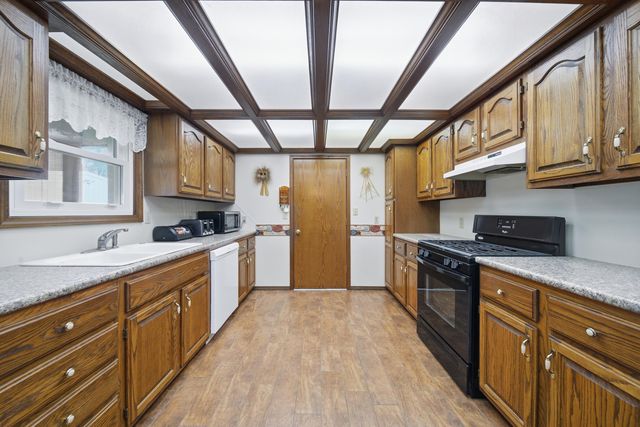 1413 Orchard Drive, Grove, OK 74344