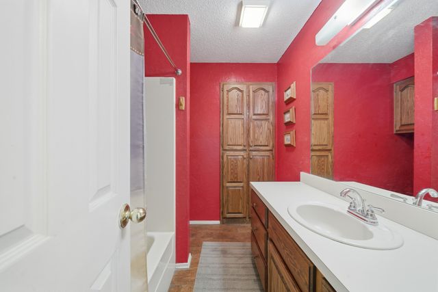 1413 Orchard Drive, Grove, OK 74344