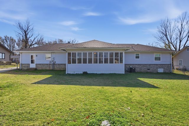 1413 Orchard Drive, Grove, OK 74344