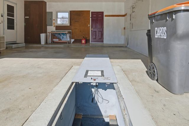 1413 Orchard Drive, Grove, OK 74344