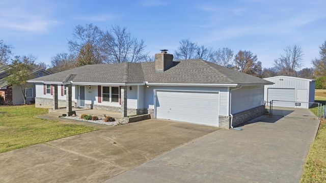 1413 Orchard Drive, Grove, OK 74344