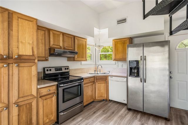 1595 24th Avenue, Vero Beach, FL 32960