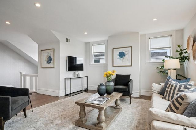 2112 Pine Street B, San Francisco, CA 94115