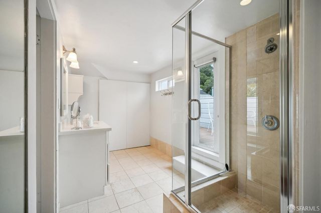 2112 Pine Street B, San Francisco, CA 94115