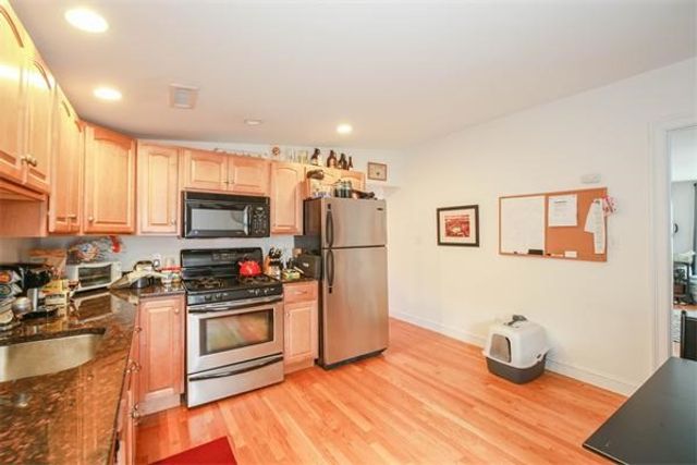 75 Union Street 2, Boston, MA 02135