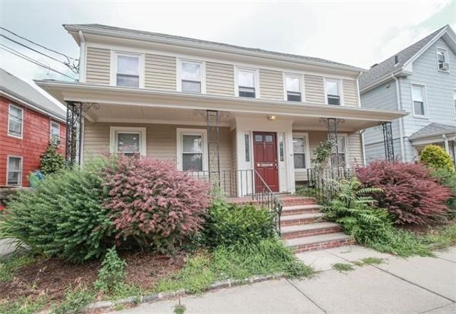 75 Union Street 2, Boston, MA 02135