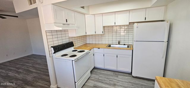 9222 N 35TH Avenue 3, Phoenix, AZ 85051