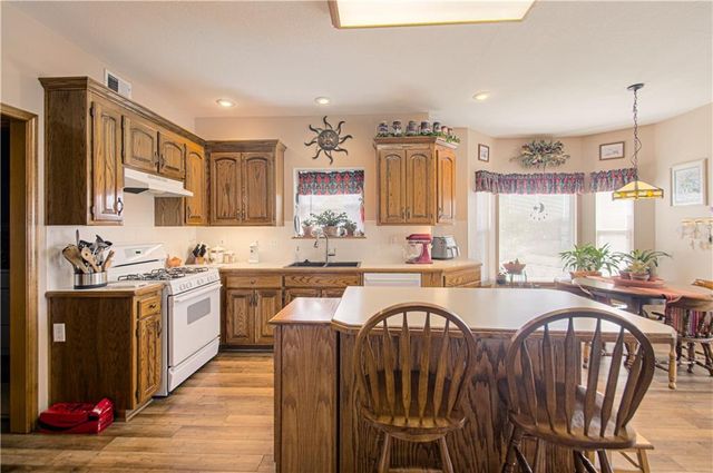 12660 S Parker Terrace, Olathe, KS 66061