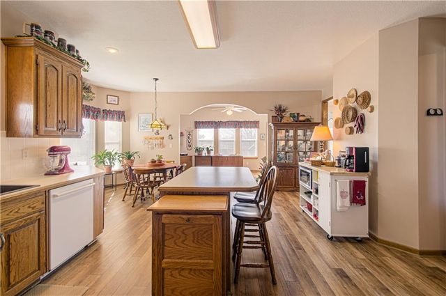 12660 S Parker Terrace, Olathe, KS 66061