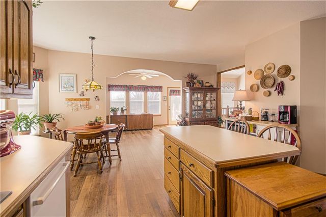 12660 S Parker Terrace, Olathe, KS 66061