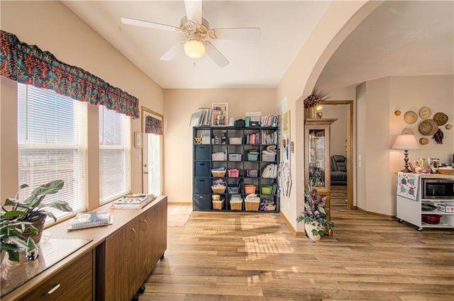 12660 S Parker Terrace, Olathe, KS 66061