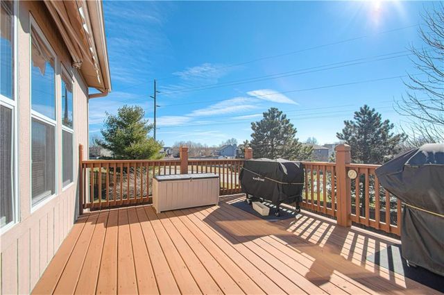 12660 S Parker Terrace, Olathe, KS 66061