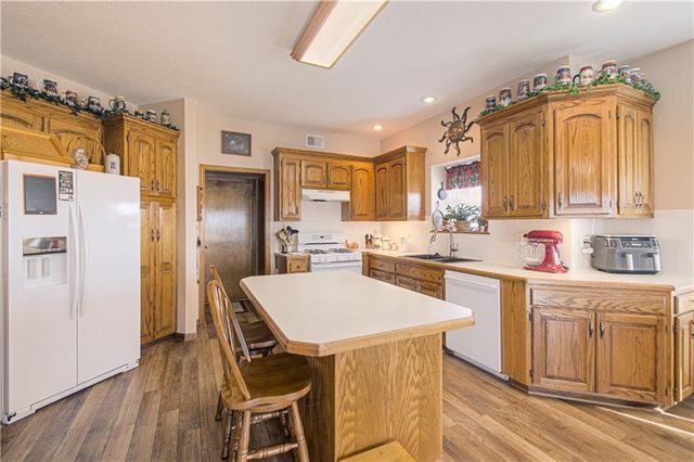 12660 S Parker Terrace, Olathe, KS 66061