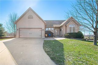 12660 S Parker Terrace, Olathe, KS 66061