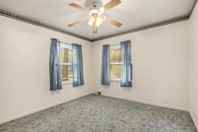 585 W River Road, North Muskegon City, MI 49445