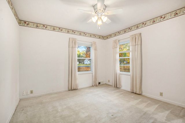 585 W River Road, North Muskegon City, MI 49445