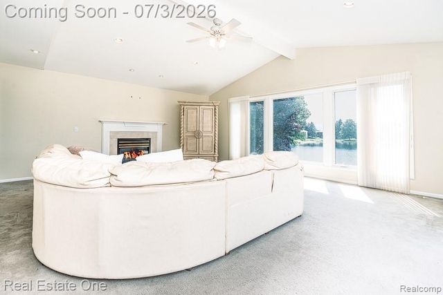 6489 Shoreline Drive, Troy, MI 48085