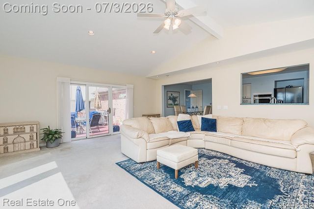 6489 Shoreline Drive, Troy, MI 48085