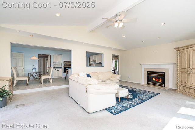 6489 Shoreline Drive, Troy, MI 48085