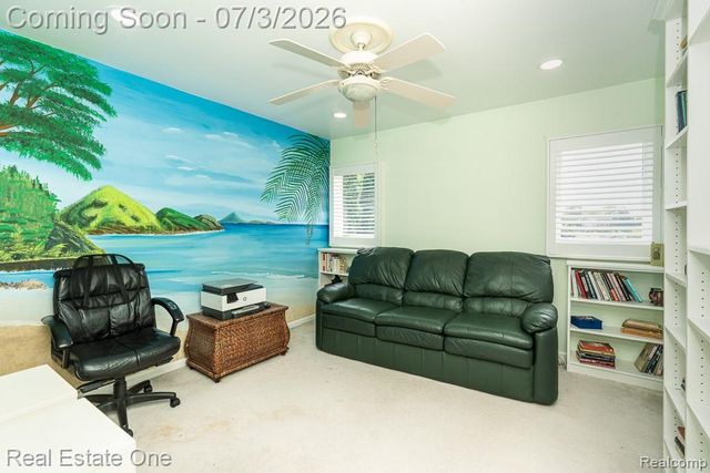 6489 Shoreline Drive, Troy, MI 48085