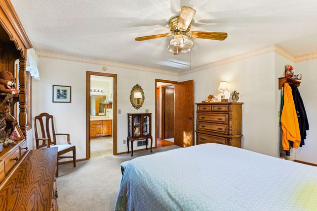 12270 Europa Avenue N, Saint Paul, MN 55110