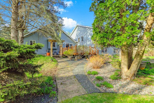 12270 Europa Avenue N, Saint Paul, MN 55110