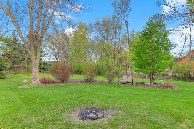 12270 Europa Avenue N, Saint Paul, MN 55110