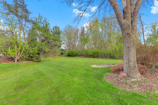 12270 Europa Avenue N, Saint Paul, MN 55110