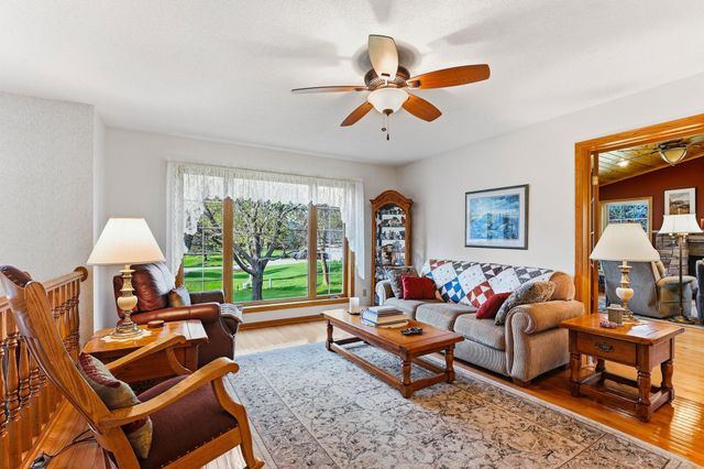 12270 Europa Avenue N, Saint Paul, MN 55110