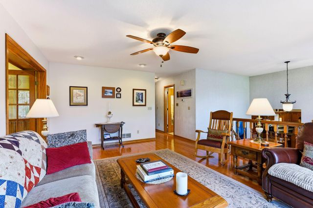 12270 Europa Avenue N, Saint Paul, MN 55110