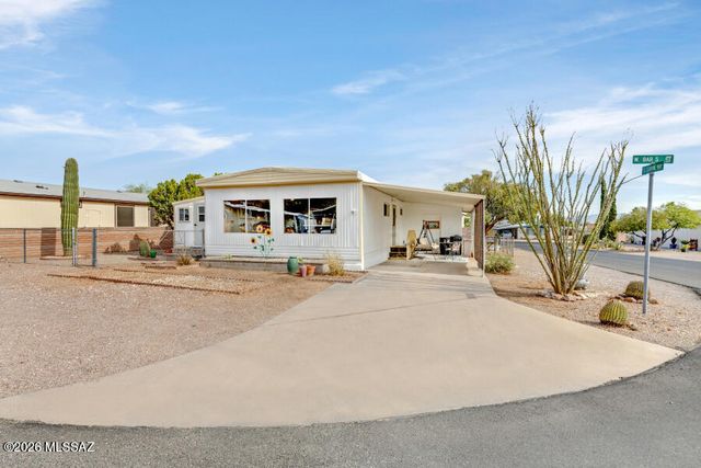 5575 W Bar S Street, Tucson, AZ 85713