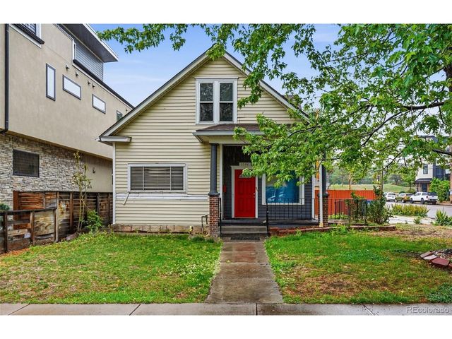 5596 S Sycamore St, Littleton, CO 80120
