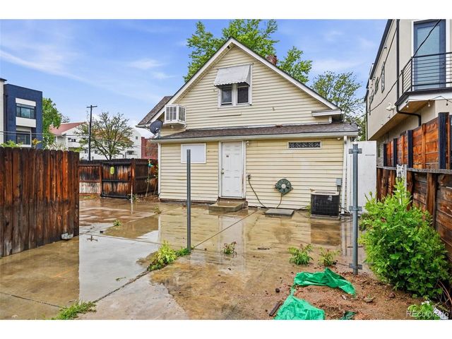 5596 S Sycamore St, Littleton, CO 80120