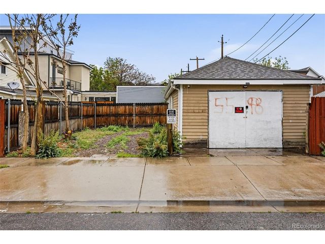 5596 S Sycamore St, Littleton, CO 80120