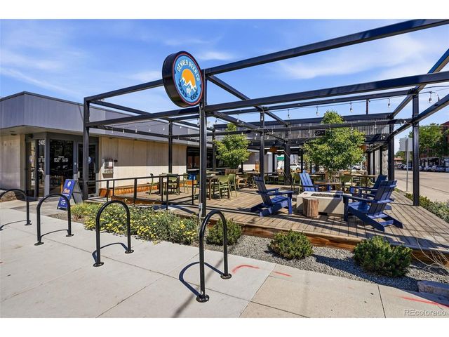 5596 S Sycamore St, Littleton, CO 80120