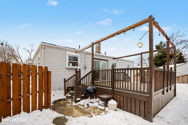 14921 Eleanor Avenue, Warren, MI 48089