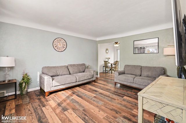 14921 Eleanor Avenue, Warren, MI 48089