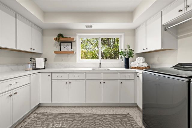 640 Island View, Seal Beach, CA 90740