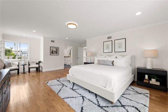 640 Island View, Seal Beach, CA 90740