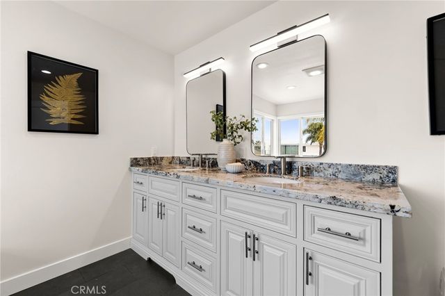 640 Island View, Seal Beach, CA 90740