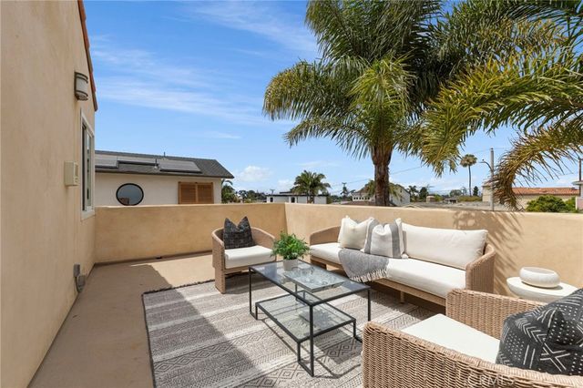 640 Island View, Seal Beach, CA 90740