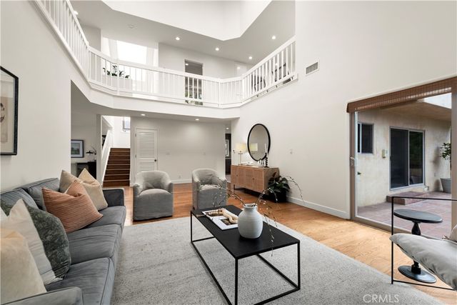 640 Island View, Seal Beach, CA 90740