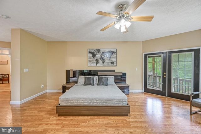 520 OAK GROVE DR, Mineral, VA 23117