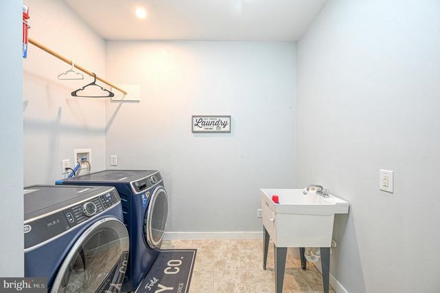 520 OAK GROVE DR, Mineral, VA 23117