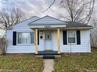 1824 University Street, Ferndale, MI 48220