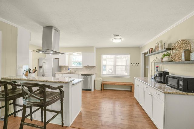 32047 S Wiggins Street, Magnolia, TX 77355