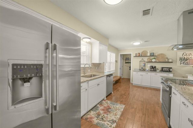 32047 S Wiggins Street, Magnolia, TX 77355