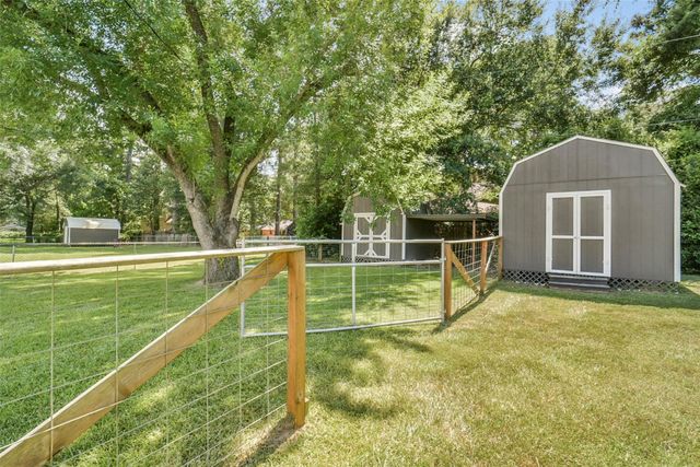 32047 S Wiggins Street, Magnolia, TX 77355